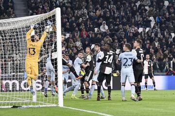 El Atleti perdió en Turín (1-0) con este gol de Dybala.