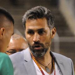 Mario Yepes le gana el primer duelo a Leonel Álvarez