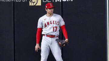 Por segunda ocasi&oacute;n en el a&ntilde;o el nip&oacute;n aparece en los jardines de los Angels; en la m&aacute;s reciente ocasi&oacute;n, despu&eacute;s de abrir el juego contra los Astros.