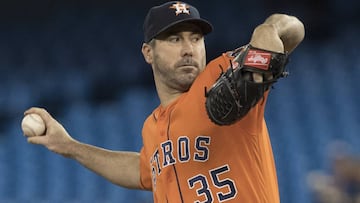 Houston Astros starting pitcher Justin Verlander throws against the Toronto Blue Jays during the first inning of a baseball game in Toronto, Sunday, Sept. 1, 2019. (Fred Thornhill/The Canadian Press via AP)