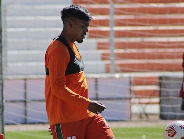 “Estoy contento en el club de mi tierra, pero si me llama Colo Colo, voy feliz también”