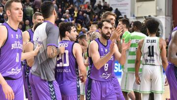 El Burgos y el Sassari, durante un partido