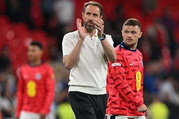 England's manager Gareth Southgate applauds fans 