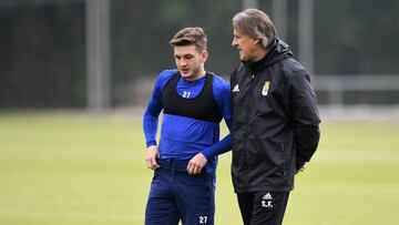 El Oviedo busca un '9' efectivo