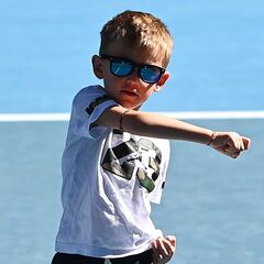 El hijo de Azarenka no tiene la destreza de su madre