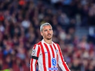 A former MLS and Arsenal midfielder warns the French star that travel, schedule demands, and Orlando’s level could make his U.S. move tougher than expected.