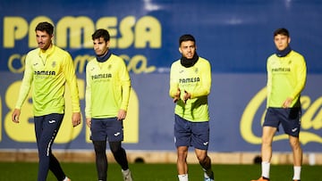 28/12/23  ENTRENAMIENTO VILLARREAL
SANTIAGO COMESAÑA MANU TRIGUEROS ILIAS AKHOMACH CHAKKOUR 