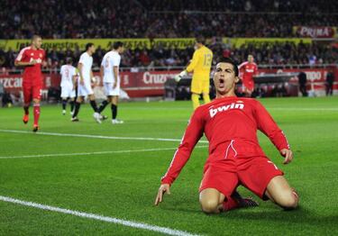 Se filtra la posible tercera camiseta del Madrid: será roja