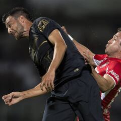 ¿Qué fue de Francisco Dutari? El central que precedió a Alcoba