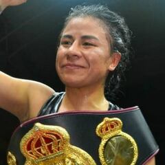 La mexicana Monserrat Alarcón conquistó el Título Átomo AMB