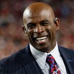 Deion Sanders visitará el quirófano para tratar coágulos; su pie no será amputado