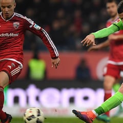 Jesús Vallejo y Borja Mayoral deslumbran en la Bundesliga