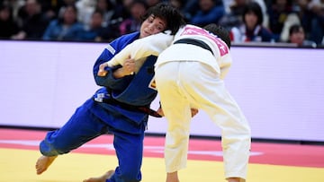 Julia Figueroa compite ante Natsumi Tsunoda en la semifinal del Grand Slam de Judo en el Maruzen Intec Arena Osaka de Osaka, Jap&oacute;n.