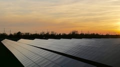 The city where people live in darkness despite being next to one of the largest solar power plants