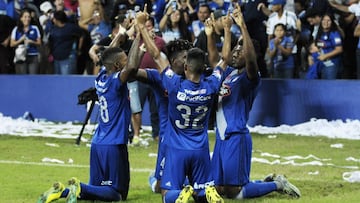 Emelec 2-0 Universidad Católica: goles, resumen y resultado