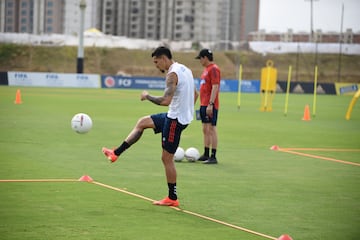 La Selección Colombia entrena de cara al partido frente a Venezuela este martes por las Eliminatorias a Qatar 2022.