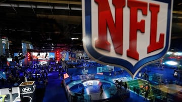 Al inicio de la historia de la NFL modera, el Super Bowl solía disputarse en enero, pero conforme pasó el tiempo se eligió el primer domingo de febrero.