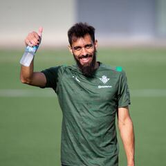 Un Elche fiable en casa mide el reto europeo del Betis
