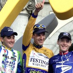 Casero: "Sabía que podía ganar la Vuelta, me quedó la espina de ser podio en el Tour"