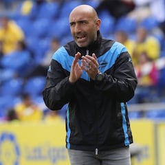 Abelardo: "Quiero continuar en el Alavés, estaría encantado"