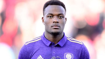 TORONTO, ON - MAY 03: Cyle Larin (9) of Orlando City SC reacts during the national anthems before the MLS Soccer regular season game between Toronto FC and Orlando City SC on May 3, 2017, at BMO Field in Toronto, ON, Canada. (Photograph by Julian Avram/Icon Sportswire via Getty Images)