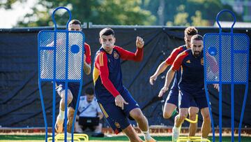 Los internacionales españoles, en el último entrenamiento previo al duelo con Italia.