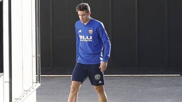 Ni Paulista ni Piccini estarán contra el Madrid en Mestalla