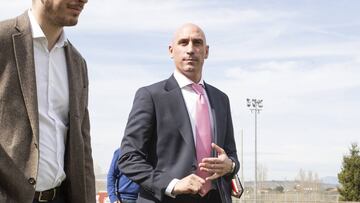 La RFEF amenaza al TAD con
una querella por prevaricaci車n
