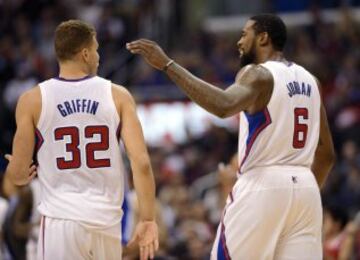 DeAndre Jordan (6) y Blake Griffin (32).