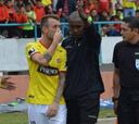 Ex jugador de Católica es acusado de racismo en Ecuador