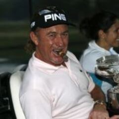 Jiménez, de récord: gana en Hong Kong con casi 50 años