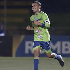 Santa Tecla mantiene el buen paso; Plaza Amador en picada