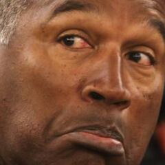 Hallan un cuchillo con sangre en la casa de O.J. Simpson