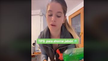 El truco de una ‘tiktoker’ para lavar más rápido los platos