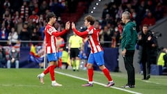 Griezmann entra por João Félix en el partido de Champions entre el Atlético y el United de ida de octavos de la Champions 21-22.  De la rivalidad han pasado a la hermandad.