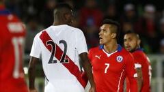 Movimientos de Alexis y Vidal descolocaron a los peruanos