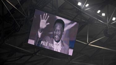 Se fue el más grande; viva por siempre el único Rey