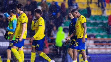 Alan Cervantes, Javairo Dilrosun, Cristian Borja of America during the Quarter-Final first leg match between Pachuca and America as part of the Liga BBVA MX, Torneo Clausura 2025 at Hidalgo Stadium on May 07, 2025 in Pachuca, Hidalgo, Mexico.