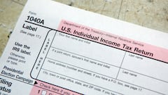 How much do the richest 1% in the United States pay in taxes per year?