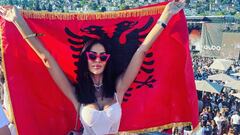 Quién es Erjona Sulejmani, la modelo albanesa que ‘desafía’ a Ivana Knoll en la Eurocopa