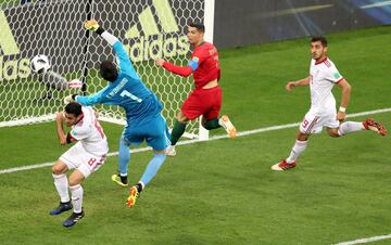 Alireza Beiranvand y Ricardo Quaresma.