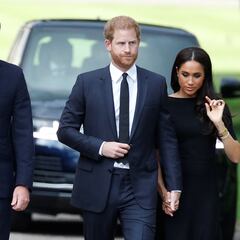 El príncipe Harry denuncia que su hermano le agredió tras insultar a Meghan Markle