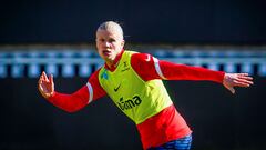 Norway&#039;s forward Erling Braut Haaland attends a training session of Norway&#039;s national football team at Arasen Stadium in Lillestroem, Norway on March 23, 2022 ahead of the friendly international football match against Slovakia on March 25. (Phot