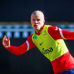 Erling Haaland leaves Nike, signs deal with Adidas