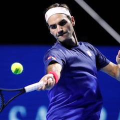 Roger Federer, en el camino de Nadal en el torneo parisino