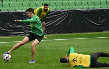 Convocatoria del Racing: sin lateral derecho puro