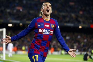 Fichó en julio de 2019 por el Barcelona por un montante de 120 millones de euros y con un contrato de cinco años de duración. Hasta su salida en 2022 disputó 102 encuentros y marcó 35 goles. 
