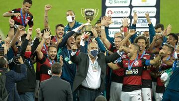 El Flamengo celebra la consecuci&oacute;n del Campeonato Carioca en Maracan&aacute;. 