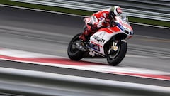 Jorge Lorenzo con la Ducati en el test de Sepang.