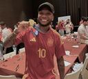 Junior Fernandes festejó la Eurocopa con sus dos amigos de España: “Estoy orgulloso”